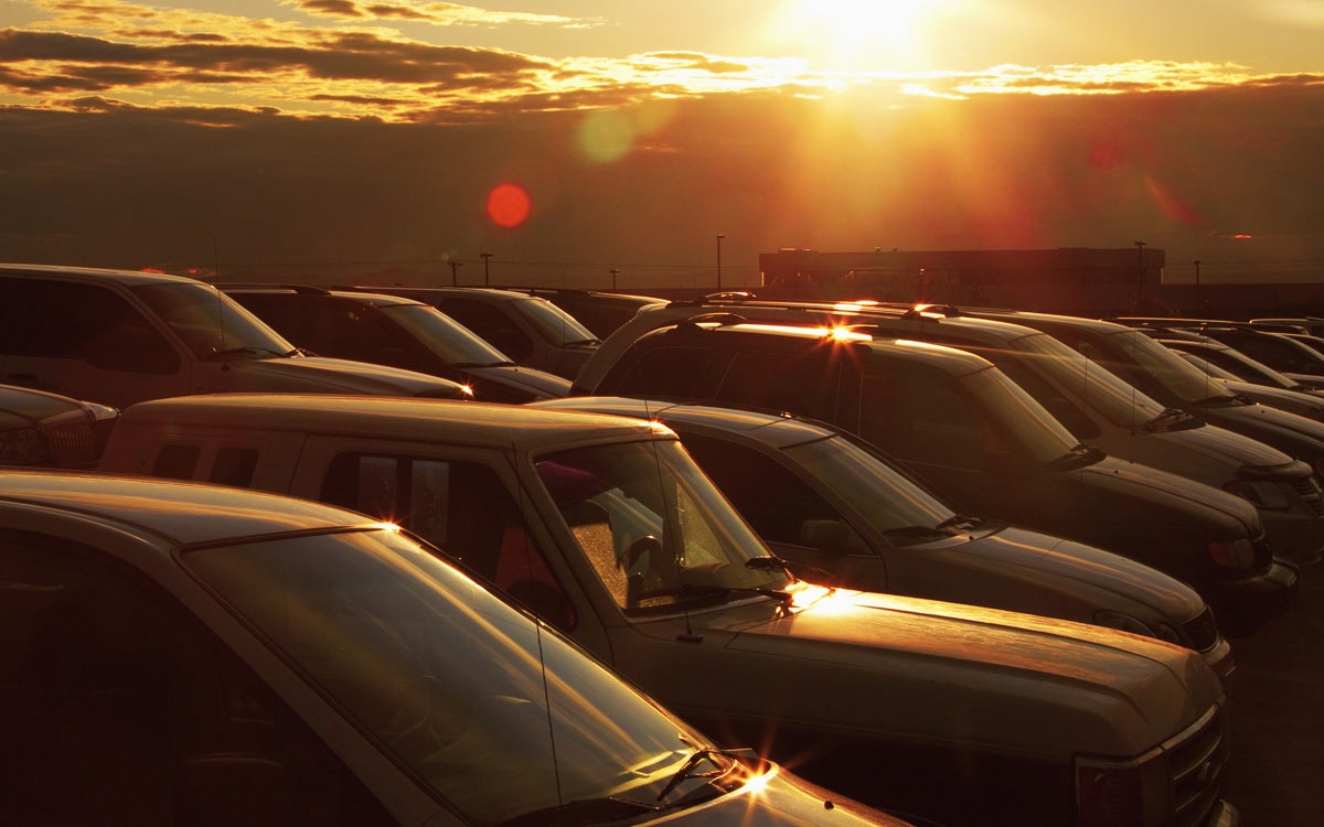 Sun beating down on vehicles Sun beating down on vehicles